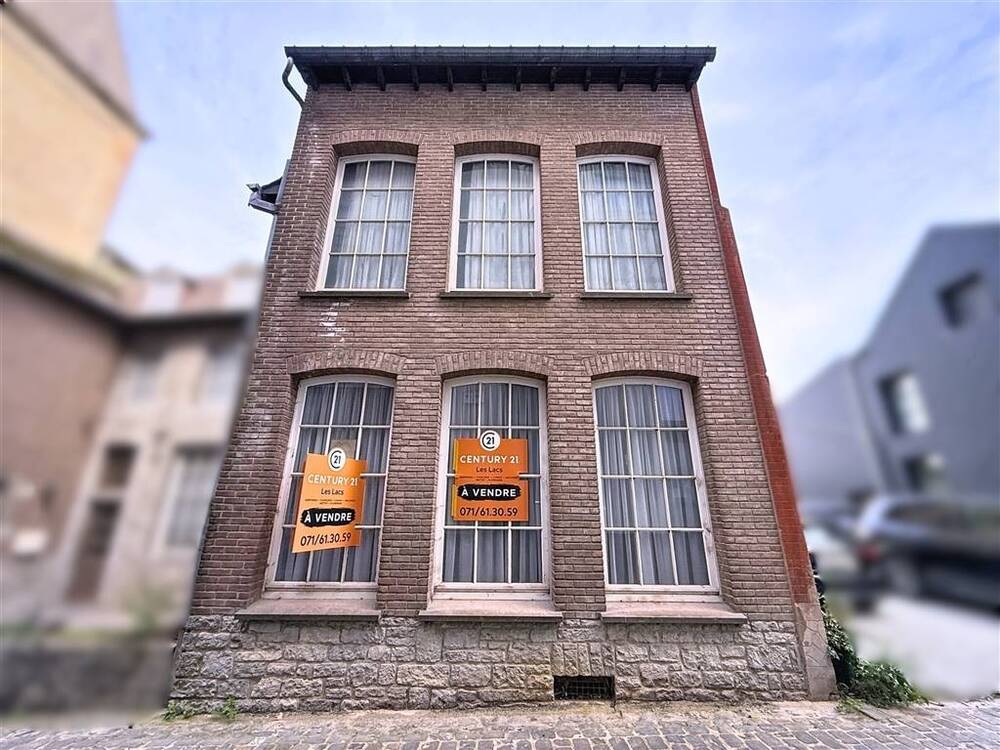 Maison à vendre à Chimay 6460 130000.00€ 3 chambres 166.00m² - annonce 596125