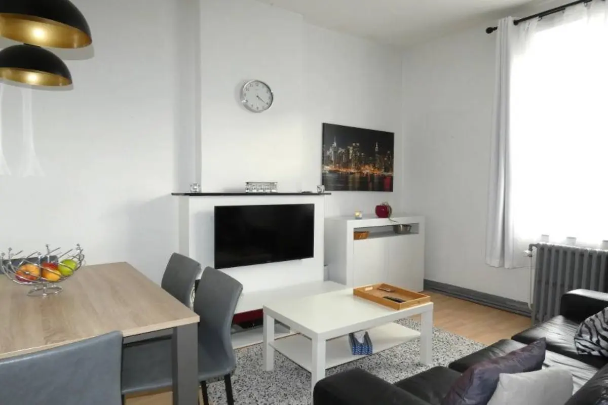 Appartement à  à Saint-Ghislain 7330 475.00€ 1 chambres m² - annonce 597552