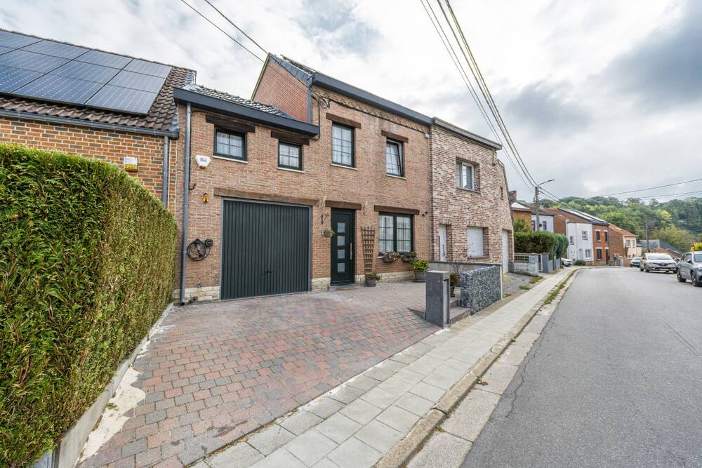 Maison à vendre à Couillet 6010 228000.00€ 4 chambres 170.00m² - annonce 597638