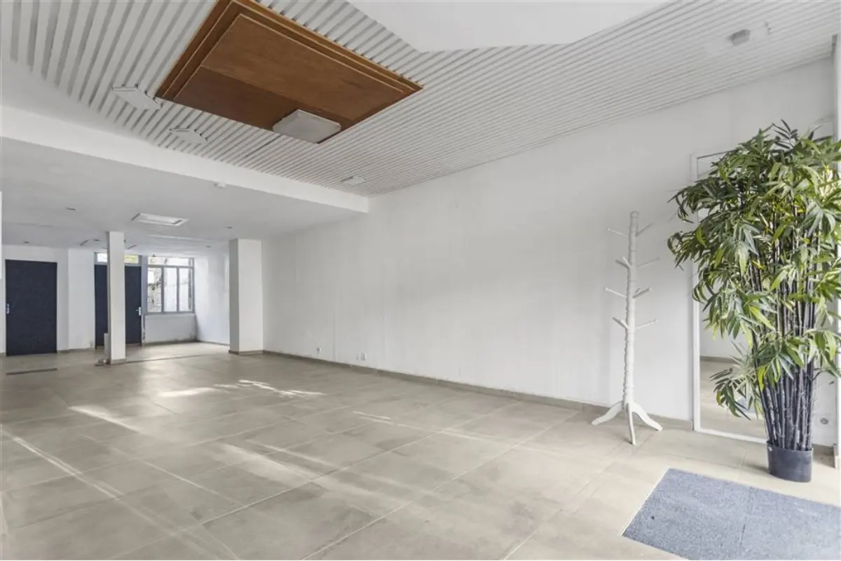 Commerce à  à Péruwelz 7600 100000.00€ 4 chambres 185.00m² - annonce 598194