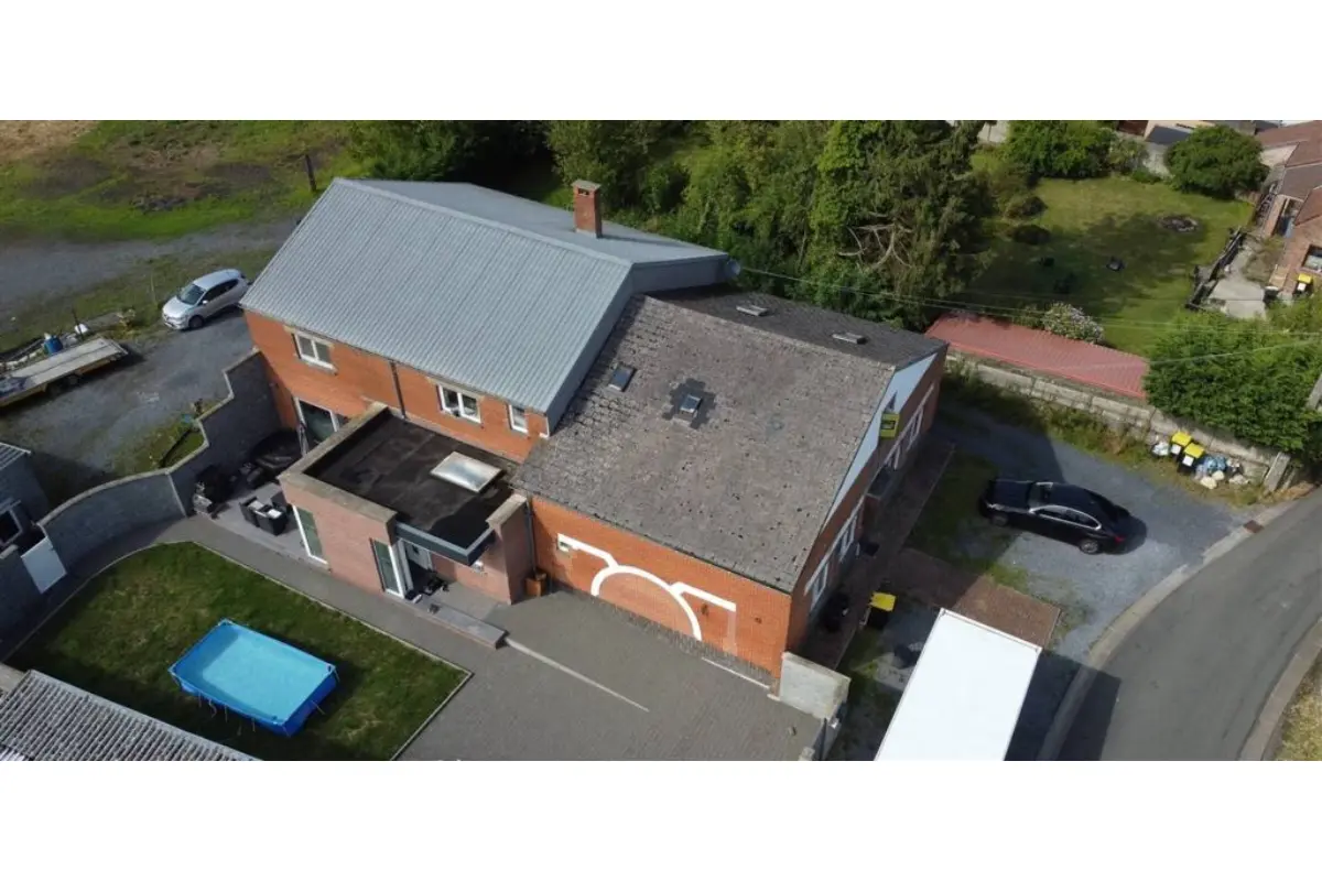 Immeuble de rapport - Immeuble à appartement à vendre à Sirault 7332 420000.00€ 9 chambres 451.00m² - annonce 597153