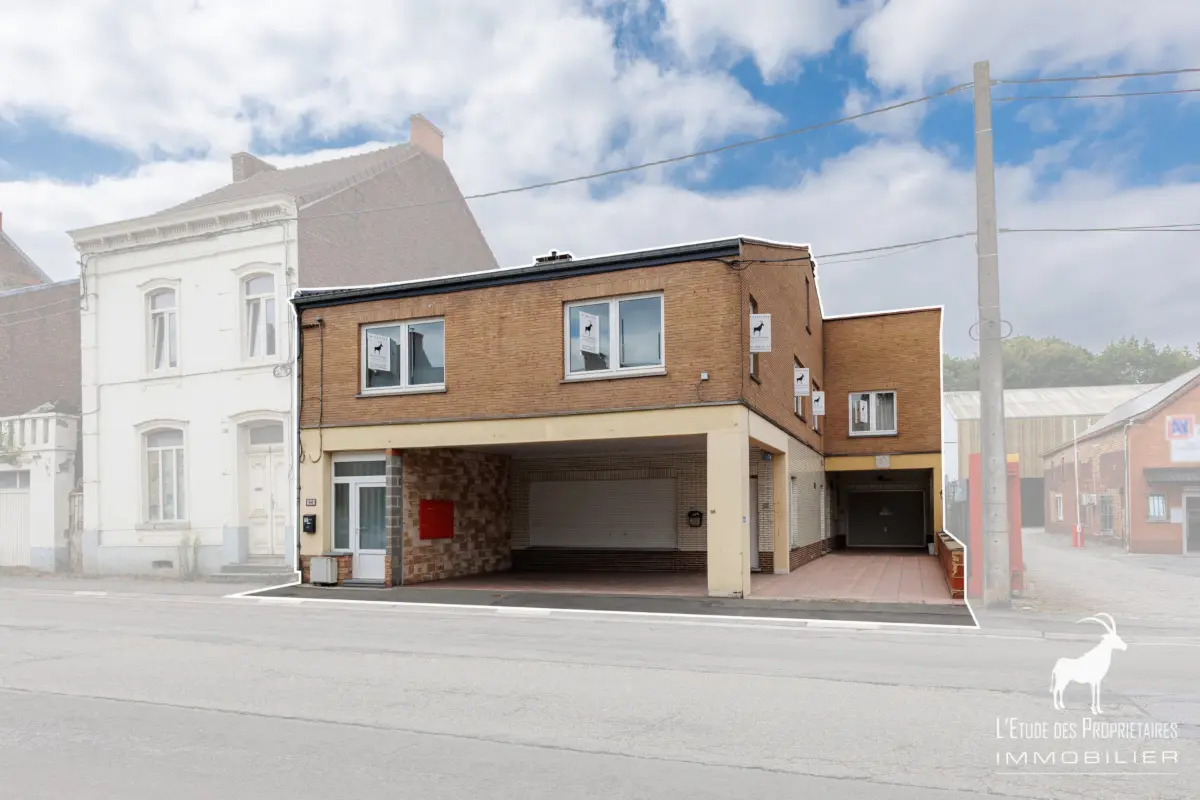 Commerce à vendre à Courcelles 6180 449999.00€  chambres 272.00m² - annonce 597917