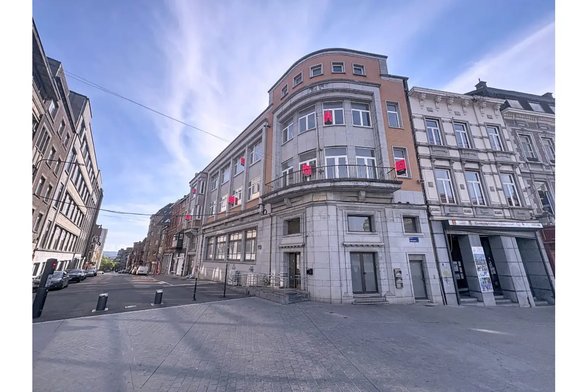 Commerce à louer à Charleroi 6000 15000.00€  chambres 900.00m² - annonce 597857