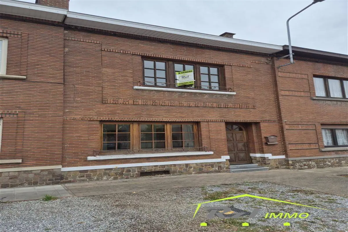 Maison à vendre à Marchienne-au-Pont 6030 169000.00€ 3 chambres 130.00m² - annonce 599038