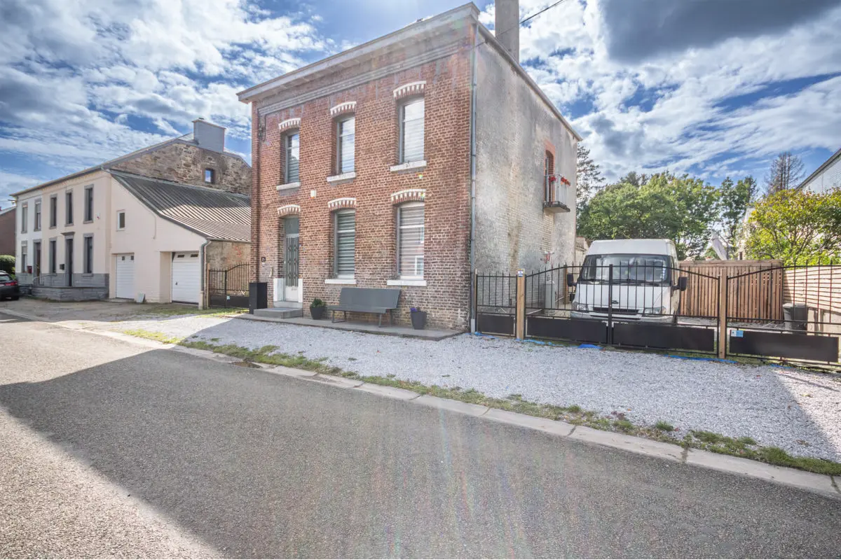 Maison à vendre à Rièzes 6464 228000.00€ 3 chambres 212.00m² - annonce 599182