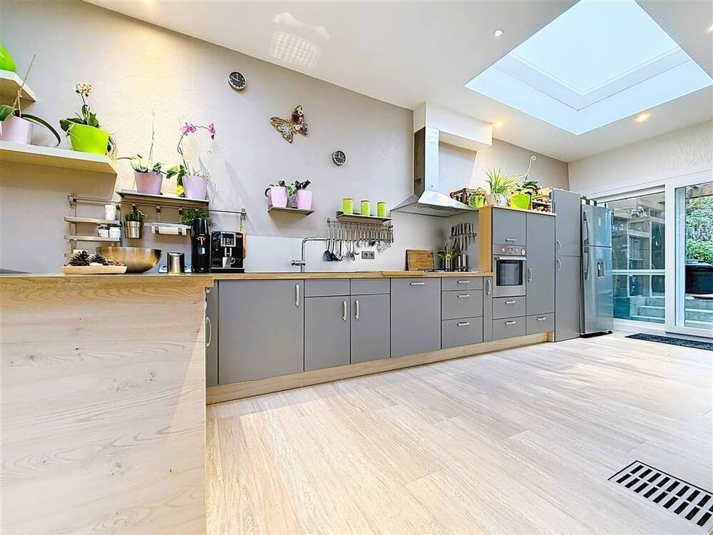 Maison à vendre à Mouscron 7700 219000.00€ 3 chambres 140.00m² - annonce 599515