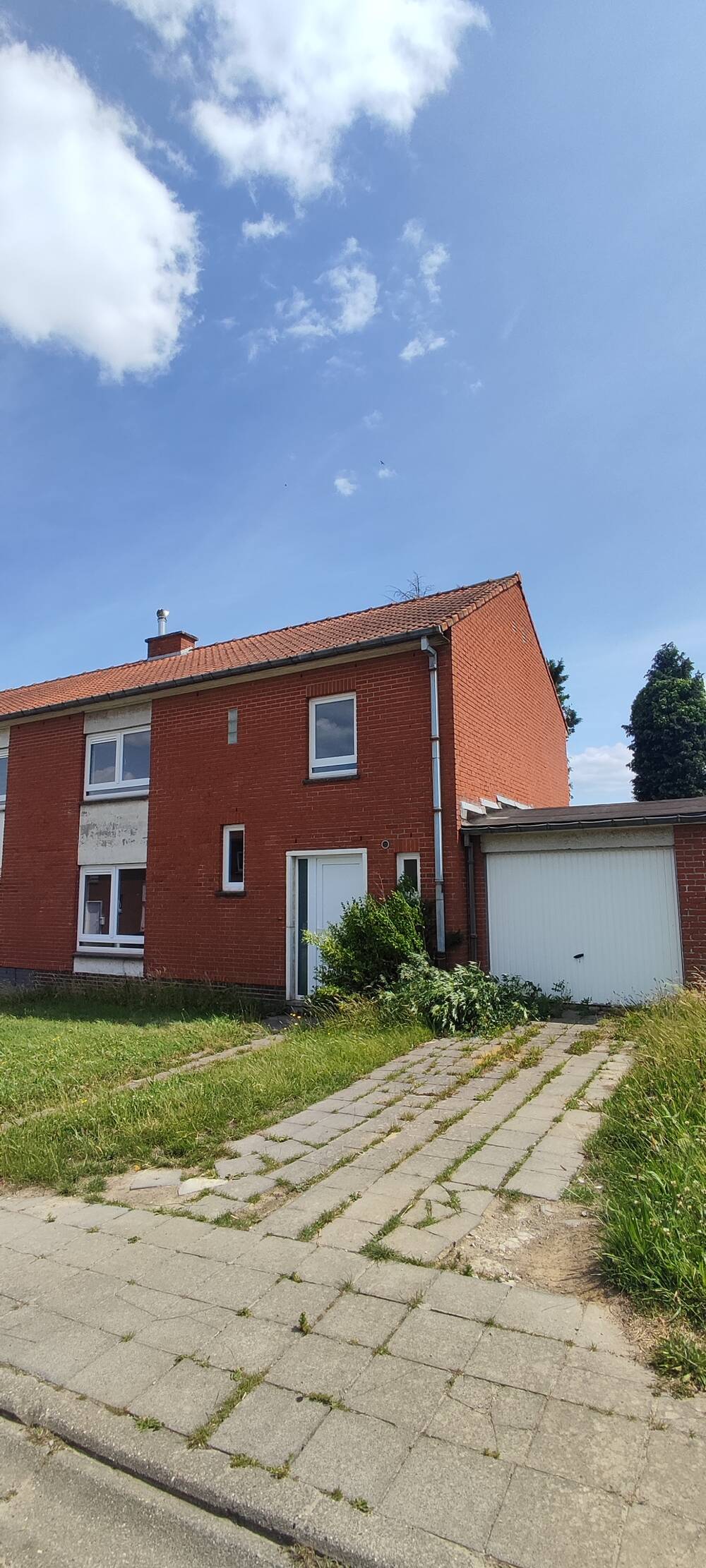 Maison à louer à Fontaine-l'Evêque 6140 550.00€ 4 chambres 70.00m² - annonce 600152