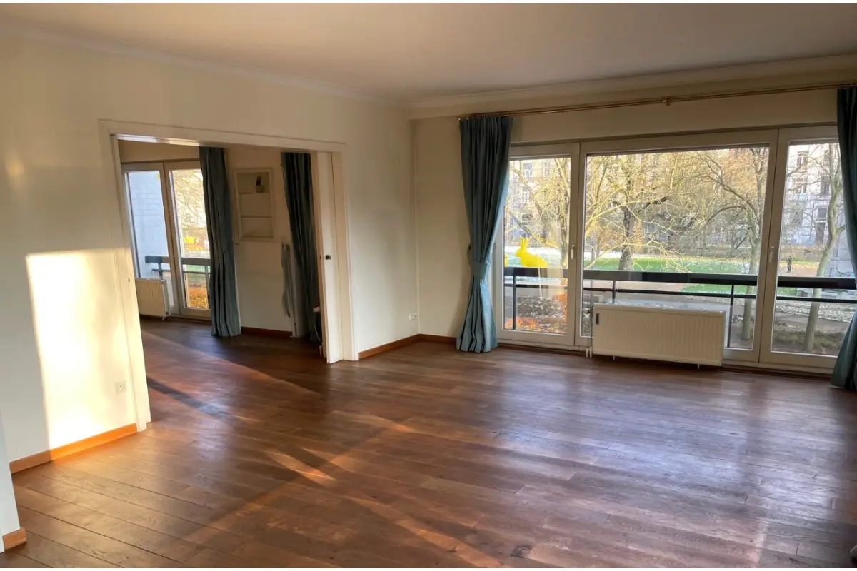 Appartement à  à Tournai 7500 305000.00€ 3 chambres 200.00m² - annonce 599480