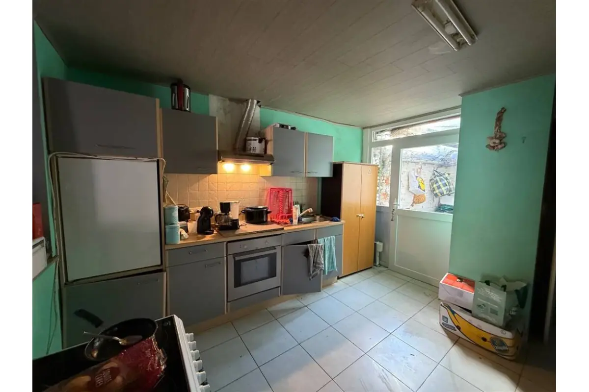 Maison à vendre à Leuze-en-Hainaut 7900 110000.00€ 4 chambres 100.00m² - annonce 599671