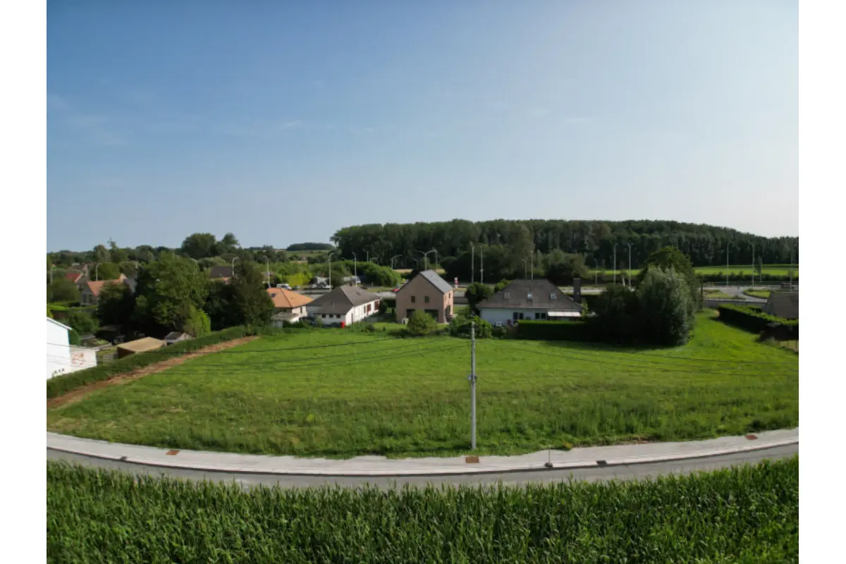 Terrain à vendre à Enghien 7850 169500.00€  chambres m² - annonce 600938