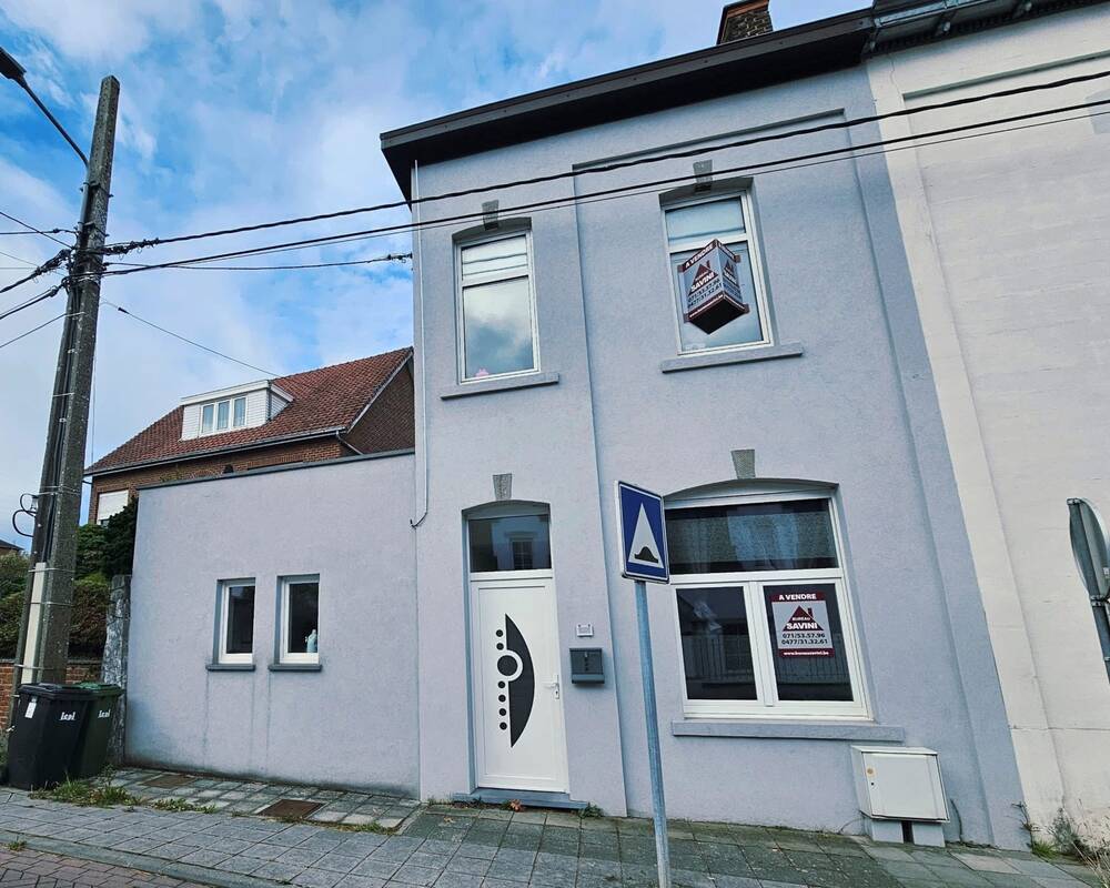 Maison à vendre à Montigny-le-Tilleul 6110 259000.00€ 3 chambres m² - annonce 600949