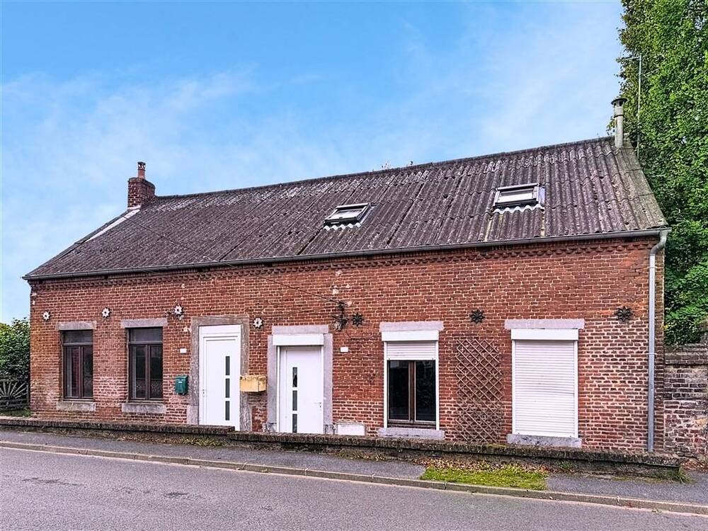 Maison à vendre à Momignies 6590 45000.00€ 6 chambres 181.00m² - annonce 600538
