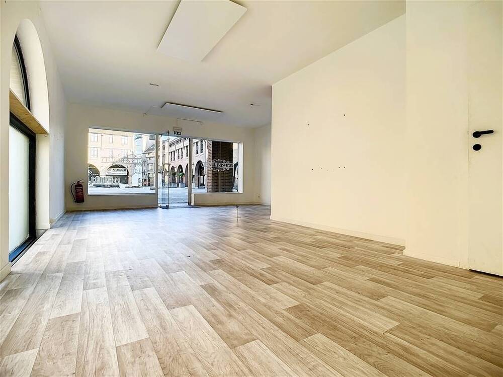 Commerce à louer à Mouscron 7700 490.00€  chambres m² - annonce 600453
