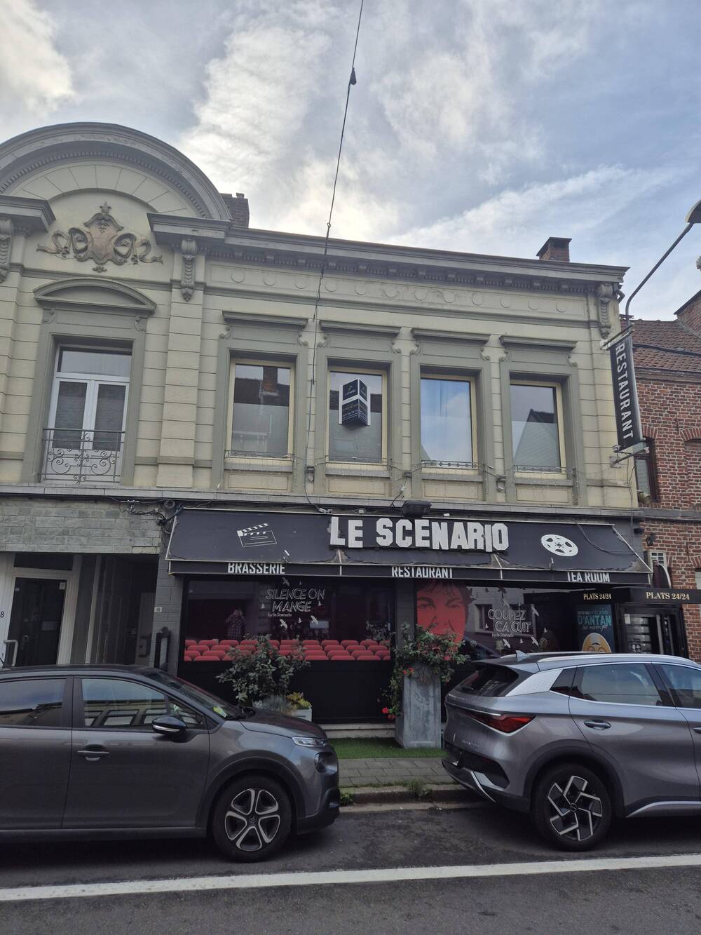 Maison à vendre à Leuze-en-Hainaut 7900 430000.00€ 5 chambres m² - annonce 602861