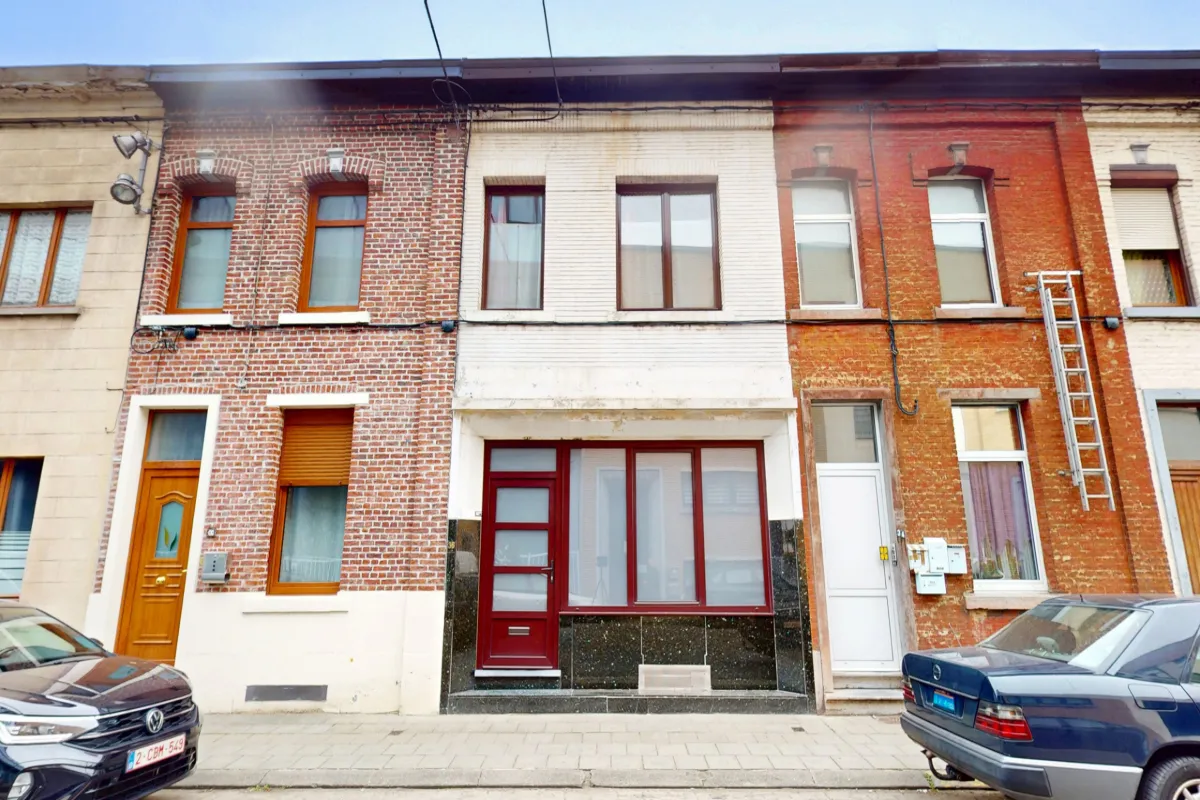 Maison à vendre à La Louvière 7100 160000.00€ 4 chambres 164.00m² - annonce 633938