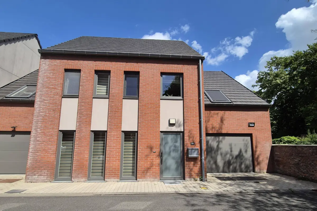 Maison à vendre à Leuze-en-Hainaut 7900 300000.00€ 3 chambres 183.00m² - annonce 602289
