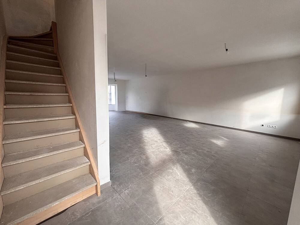 Maison à à Moustier-sur-Sambre 5190 330000.00€ 3 chambres 212.00m² - annonce 603690