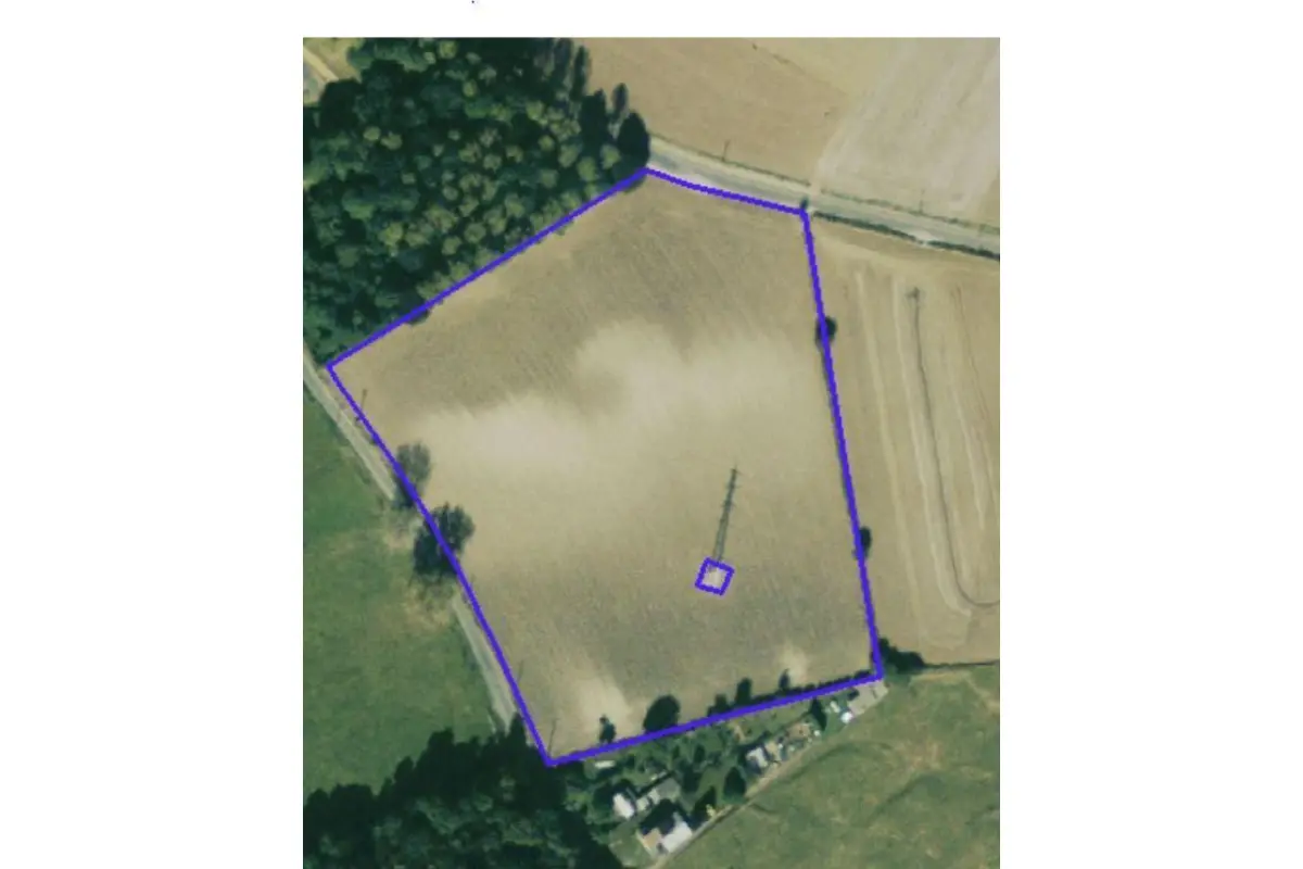 Terrain non bâtissable à vendre à Strépy-Bracquegnies 7110 99500.00€  chambres m² - annonce 694685