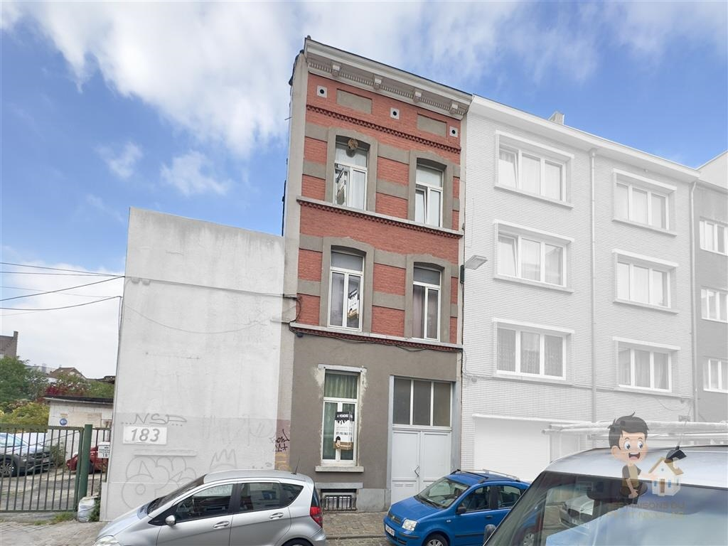 Immeuble de rapport - Immeuble à appartement à  à Schaerbeek 1030 469900.00€ 5 chambres 355.00m² - annonce 604420