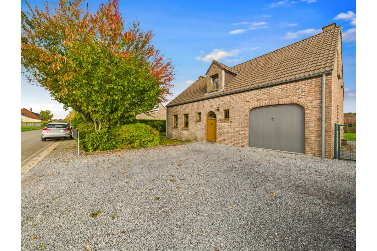 Maison à vendre à Brunehaut 7620 370000.00€ 4 chambres 135.00m² - annonce 636618