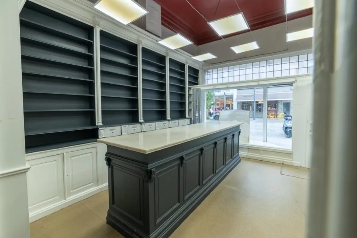 Immeuble mixte à vendre à Tournai 7500 215000.00€ 4 chambres 312.00m² - annonce 604829