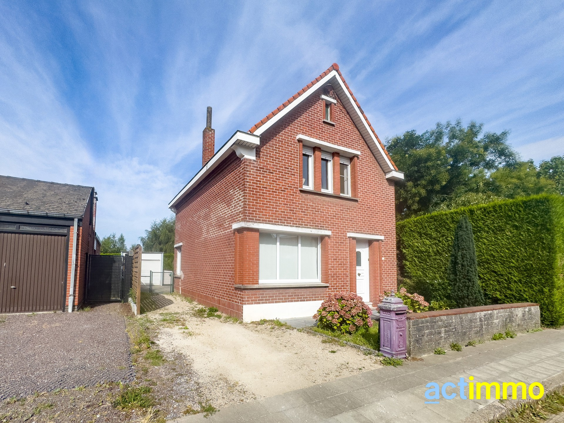 Maison à vendre à Hérinnes-lez-Pecq 7742 229000.00€ 2 chambres 155.00m² - annonce 605944