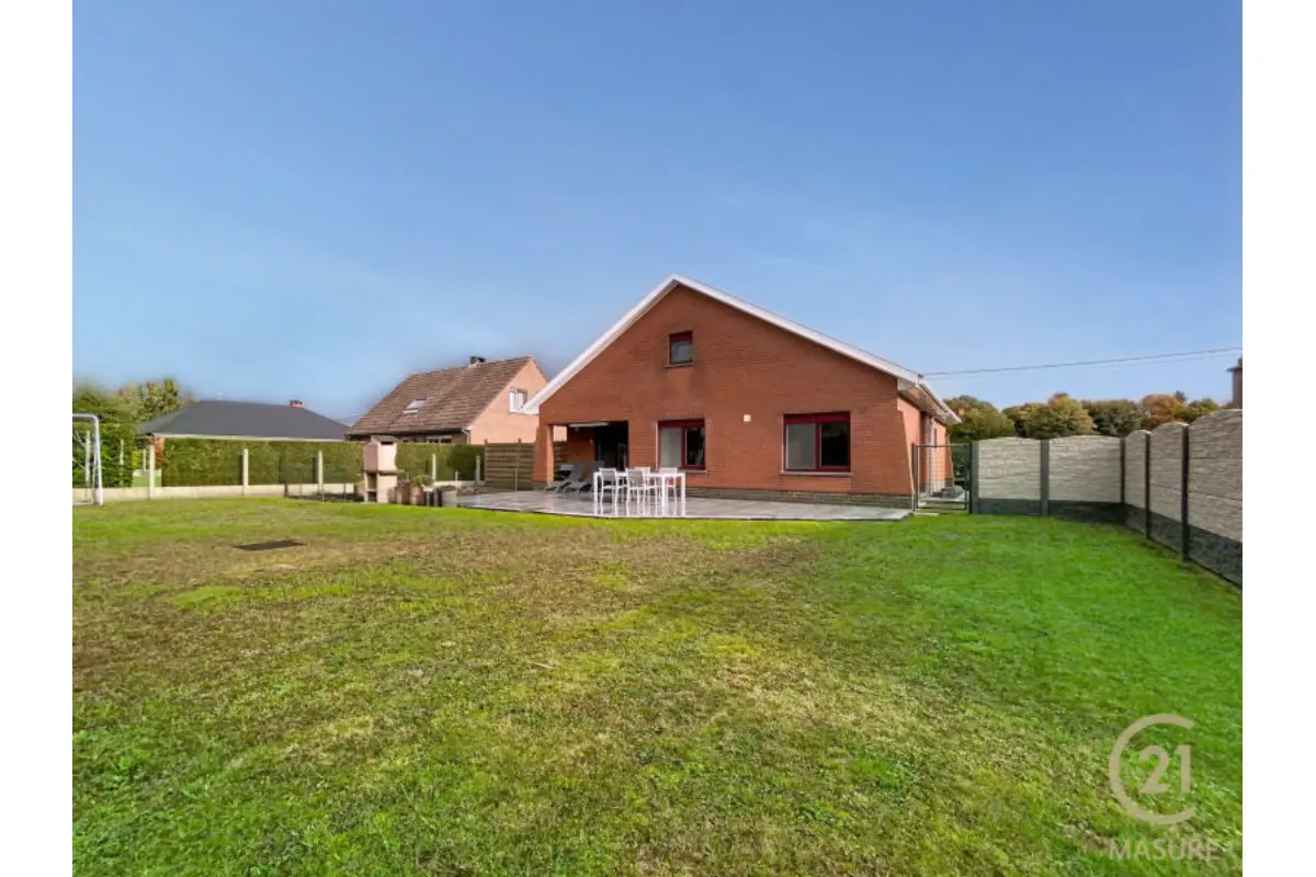 Villa à vendre à Casteau 7061 360000.00€ 4 chambres 170.00m² - annonce 607196