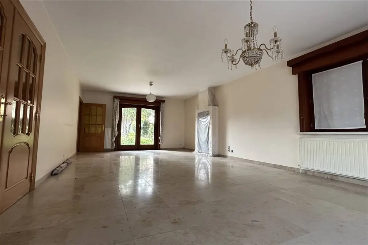 Maison à  à Leuze-en-Hainaut 7900 250000.00€ 4 chambres 235.00m² - annonce 607009