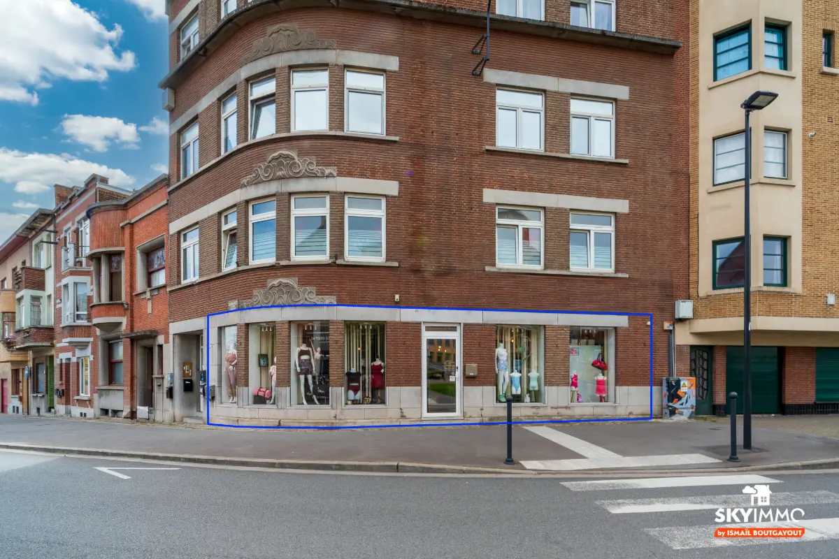 Immeuble de rapport - Immeuble à appartement à vendre à Charleroi 6000 169900.00€  chambres 225.00m² - annonce 607534