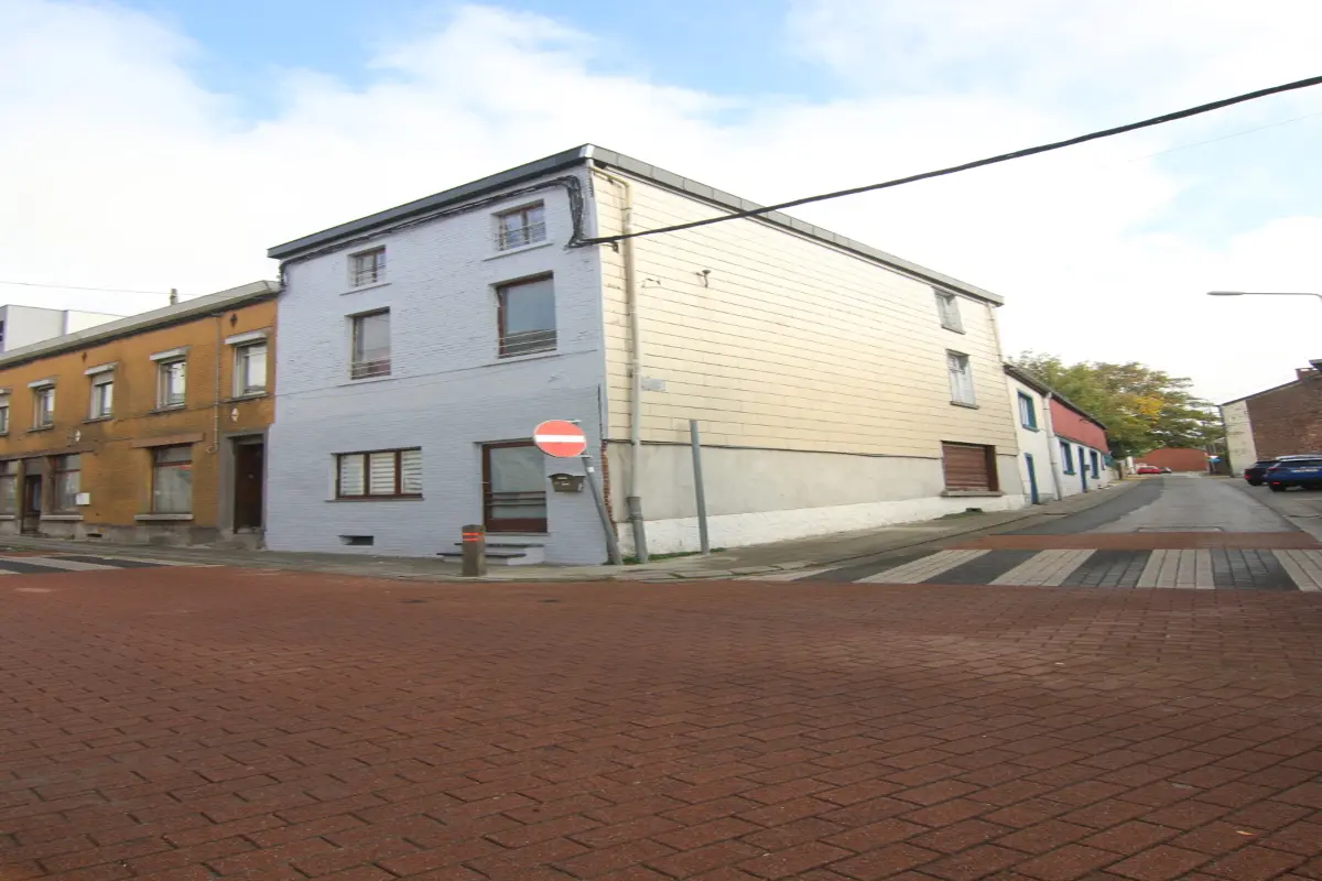 Maison à vendre à Forchies-la-Marche 6141 145000.00€ 2 chambres 140.00m² - annonce 607817