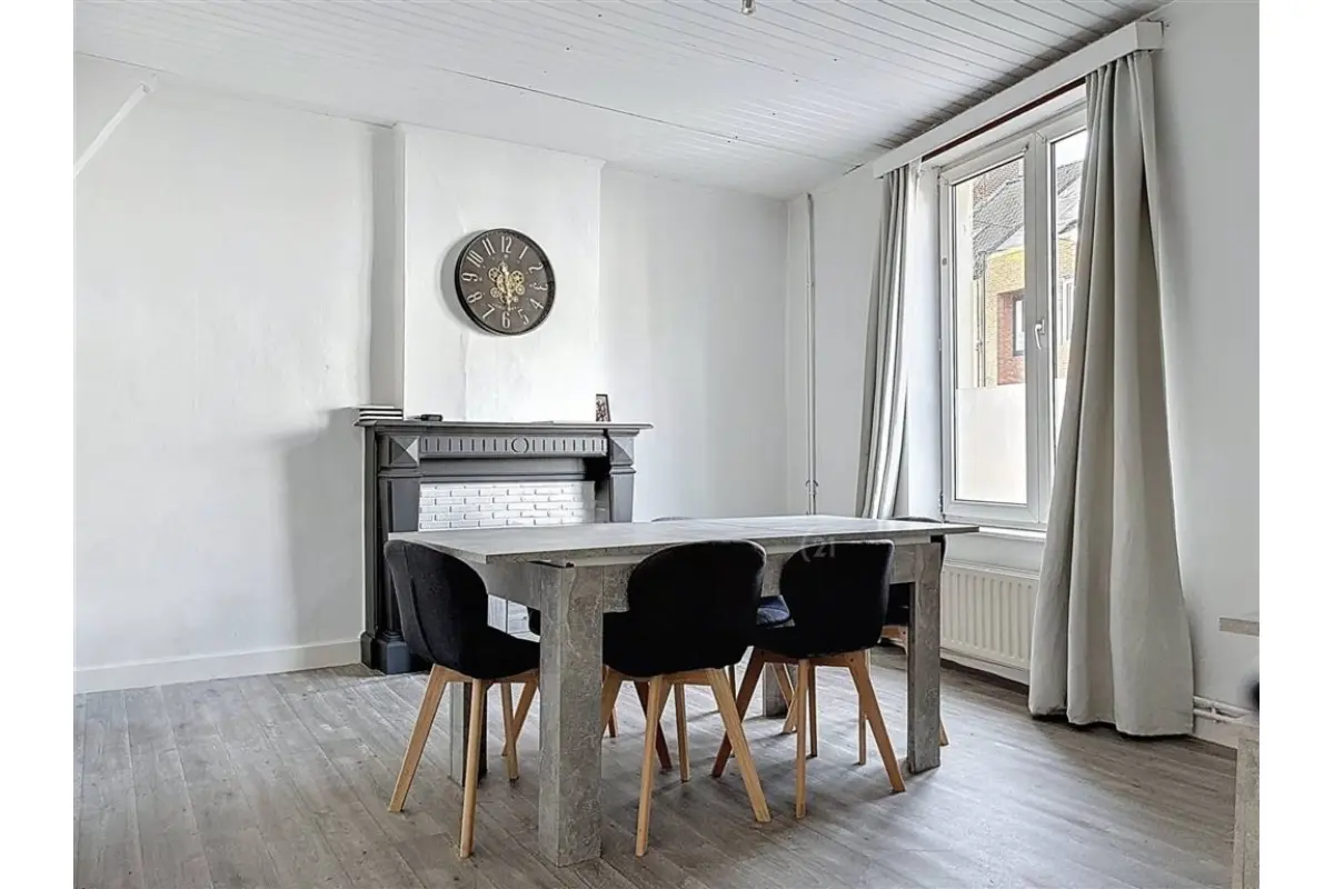 Maison à vendre à Fleurus 6220 195000.00€ 1 chambres 160.00m² - annonce 608056