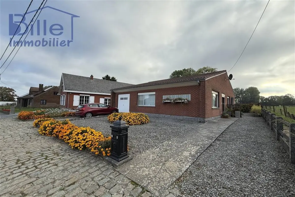 Maison à  à Chièvres 7950 1050.00€ 3 chambres 176.00m² - annonce 608683