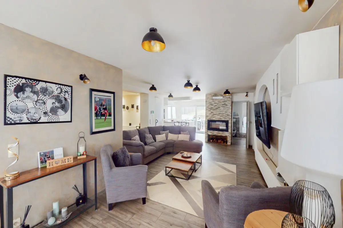 Maison à  à La Louvière 7100 290000.00€ 3 chambres m² - annonce 608046