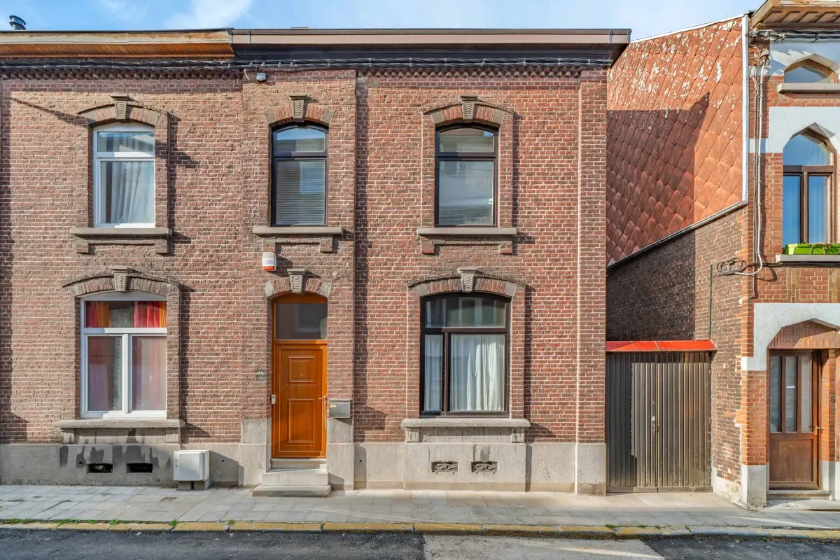 Maison à vendre à Marcinelle 6001 170000.00€ 5 chambres 180.00m² - annonce 609972