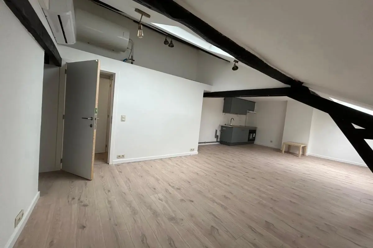 Appartement à louer à Fleurus 6220 735.00€ 1 chambres 50.00m² - annonce 609847