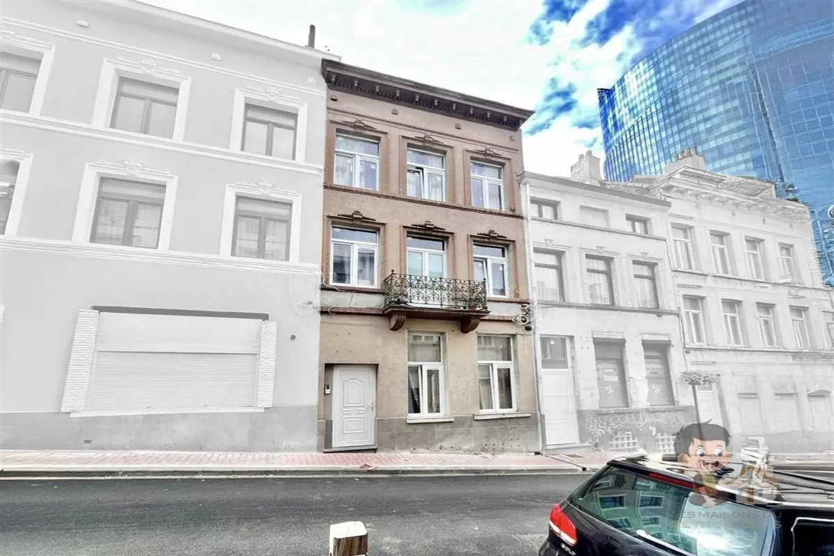 Immeuble de rapport - Immeuble à appartement à  à Saint-Josse-ten-Noode 1210 445000.00€ 6 chambres 240.00m² - annonce 609137