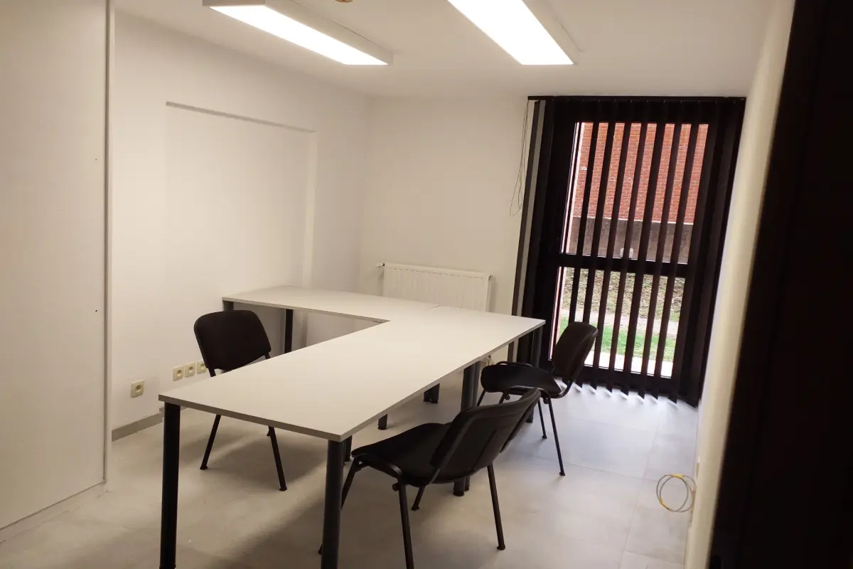 Commerce à louer à Boussu 7300 500.00€ 0 chambres m² - annonce 609769