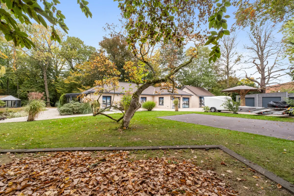 Maison à vendre à Froyennes 7503 695000.00€ 3 chambres 237.00m² - annonce 609005