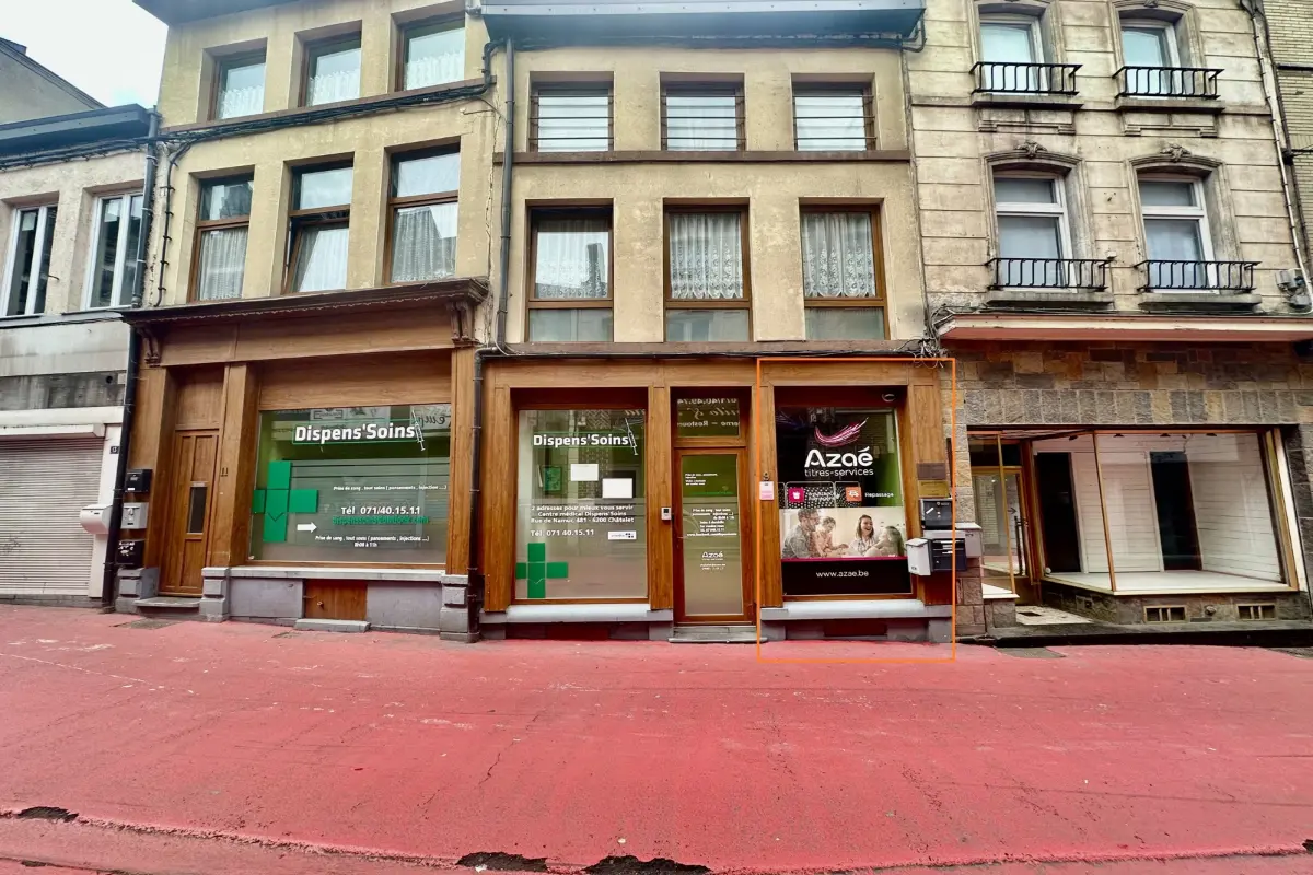 Commerce à louer à Châtelet 6200 500.00€  chambres 20.00m² - annonce 610375