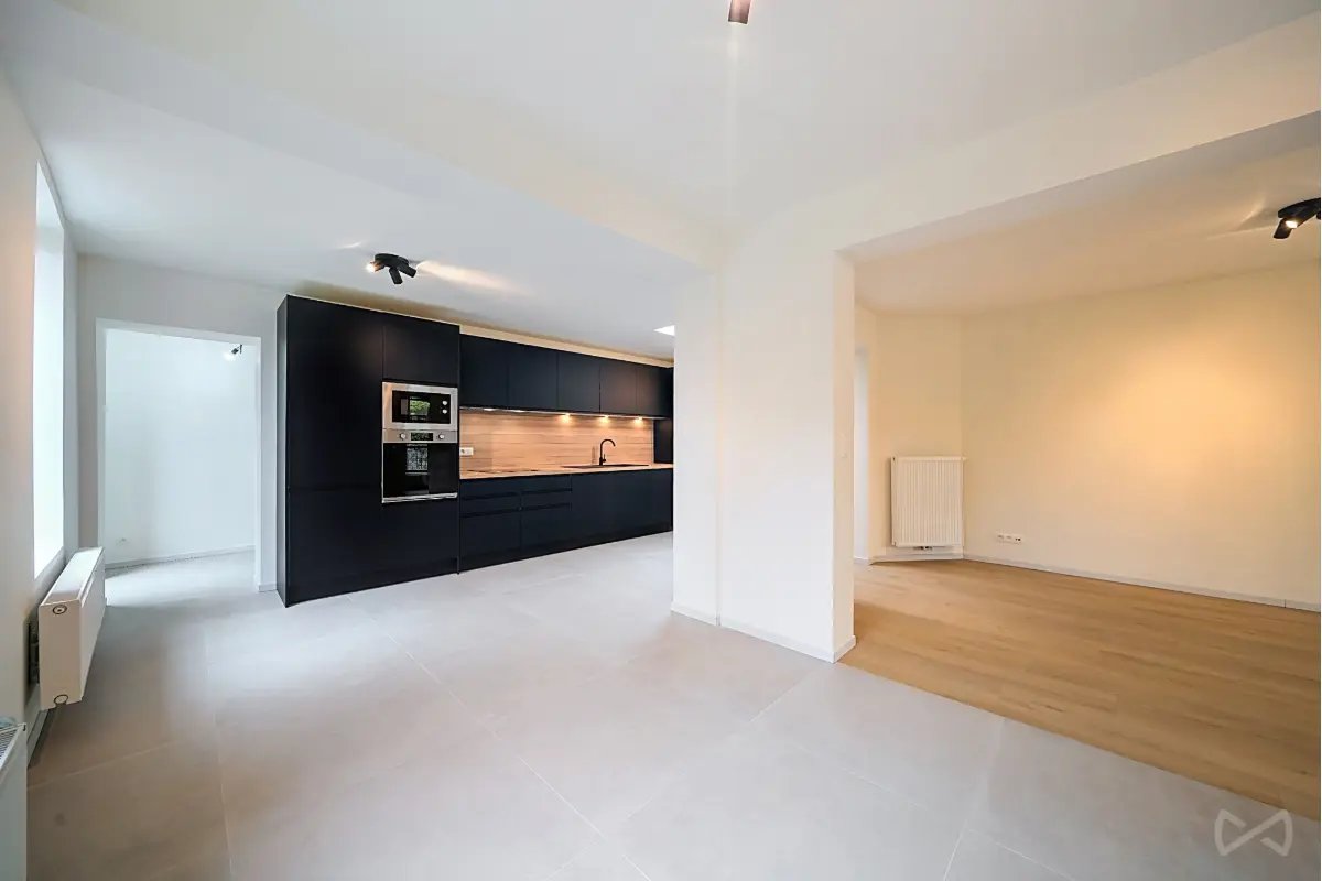 Maison à vendre à Montigny-le-Tilleul 6110 297000.00€ 3 chambres 107.00m² - annonce 637707