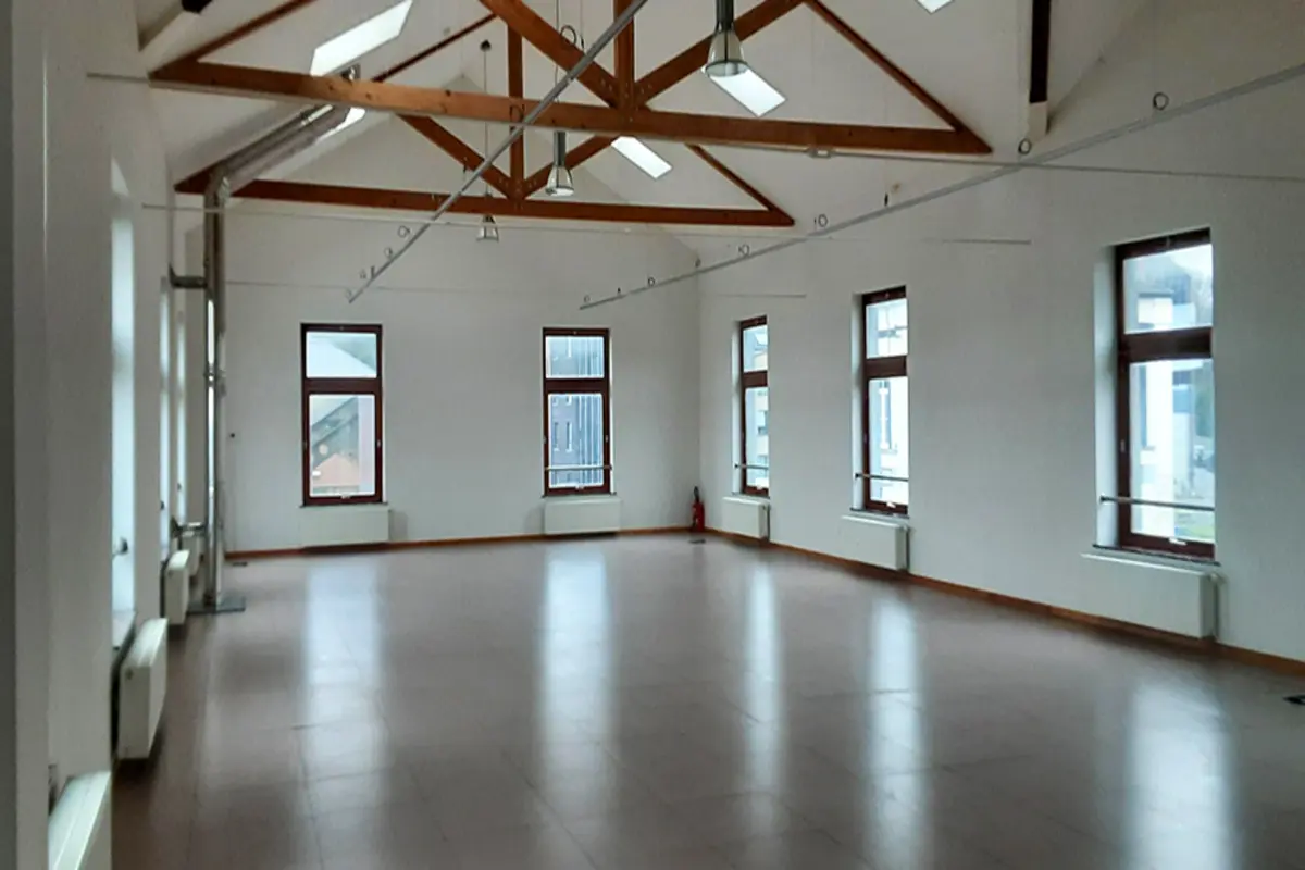 Commerce à louer à Enghien 7850 0.00€ 0 chambres m² - annonce 610681