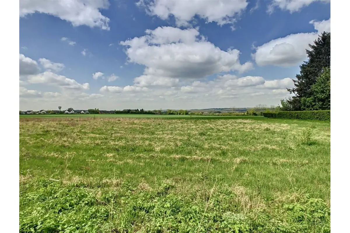 Terrain à bâtir à vendre à Bailièvre 6460 28000.00€  chambres m² - annonce 610421