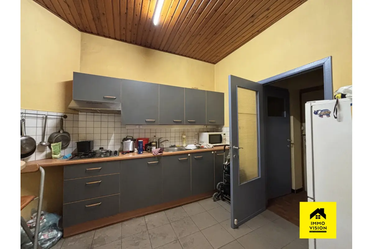 Immeuble de rapport - Immeuble à appartement à vendre à Marcinelle 6001 425000.00€ 9 chambres m² - annonce 610328