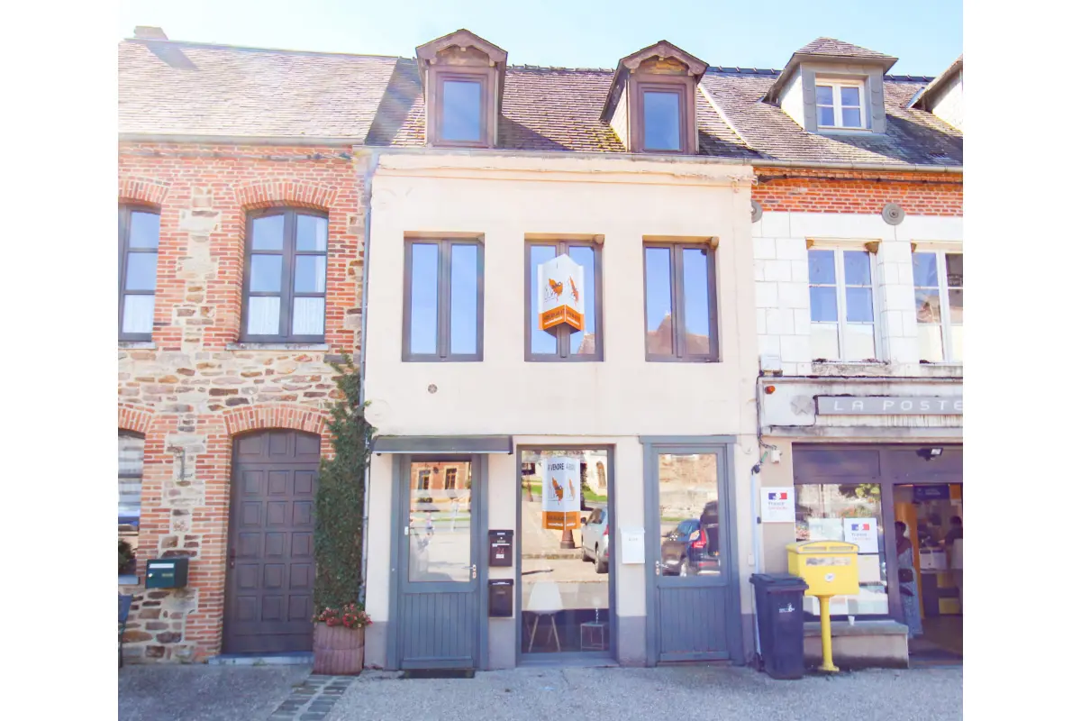 Maison à vendre à Chimay 6460 83000.00€ 3 chambres 110.00m² - annonce 610657