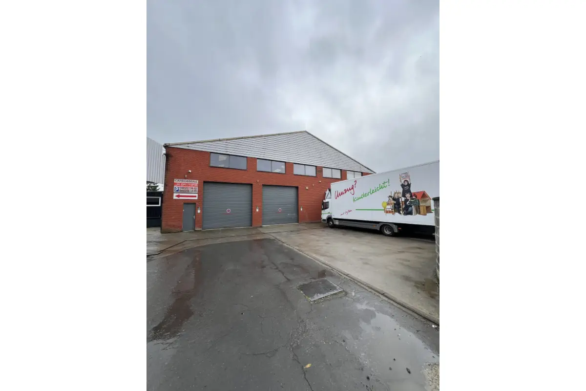 Commerce à vendre à Jumet 6040 850000.00€ 0 chambres m² - annonce 610629