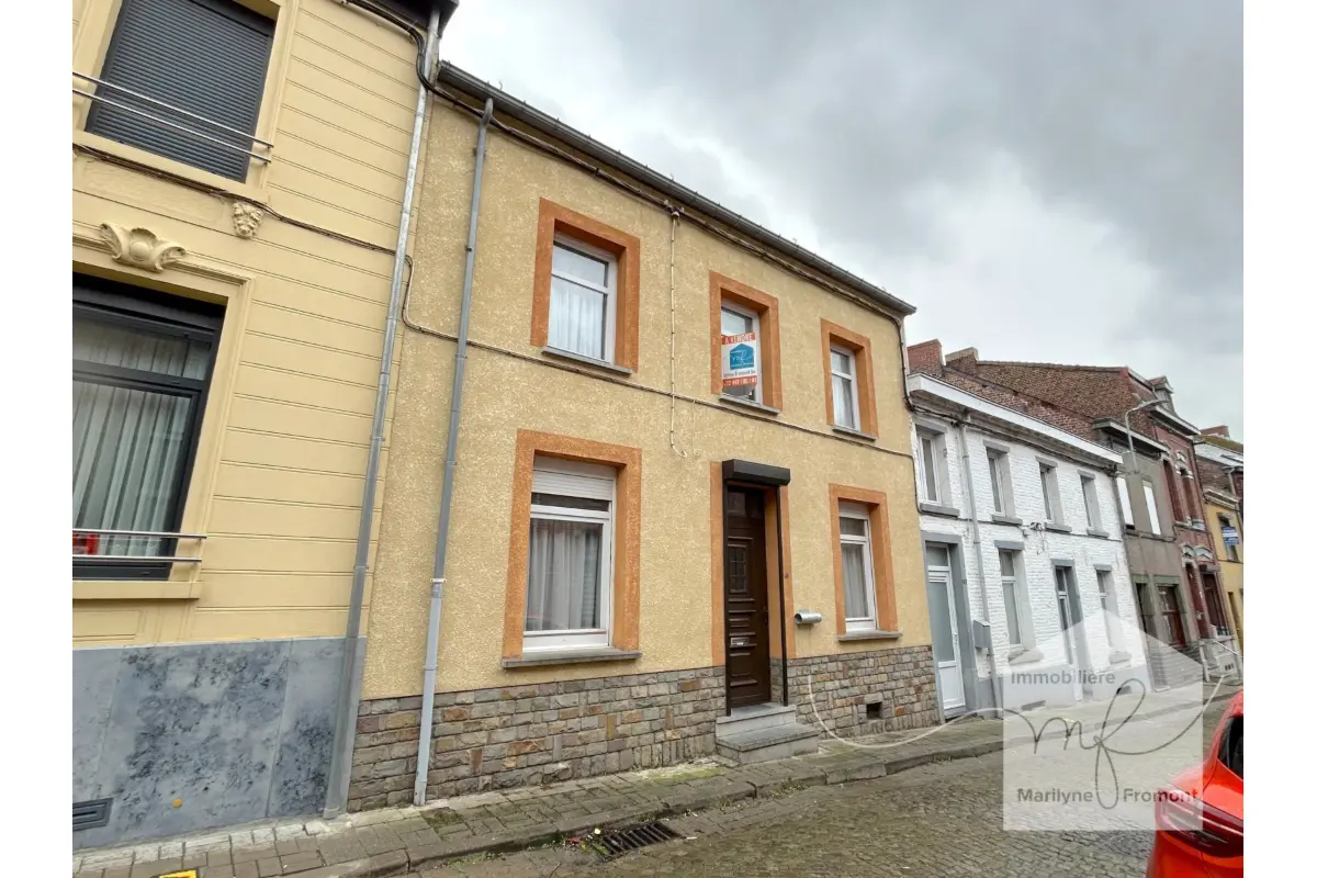 Maison à vendre à Morlanwelz 7140 130000.00€ 3 chambres 152.00m² - annonce 689292