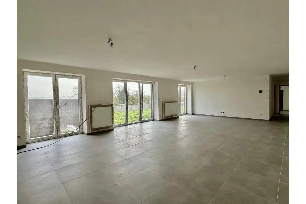 Appartement à vendre à Pironchamps 6240 275000.00€ 3 chambres 170.00m² - annonce 612871