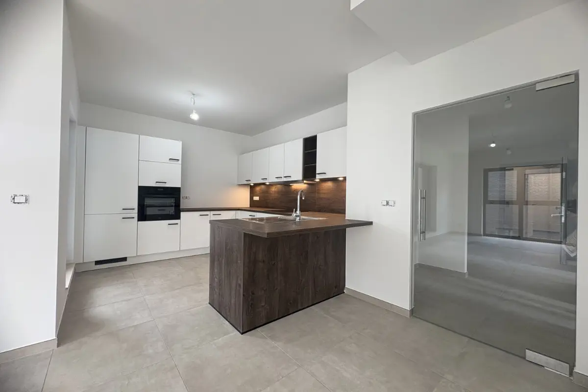 Appartement à à Chimay 6460 925.00€ 2 chambres 106.10m² - annonce 611702