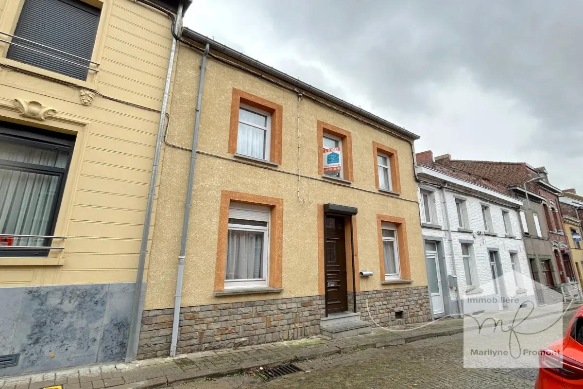 Maison à vendre à Morlanwelz 7140 130000.00€ 3 chambres 152.00m² - annonce 611621