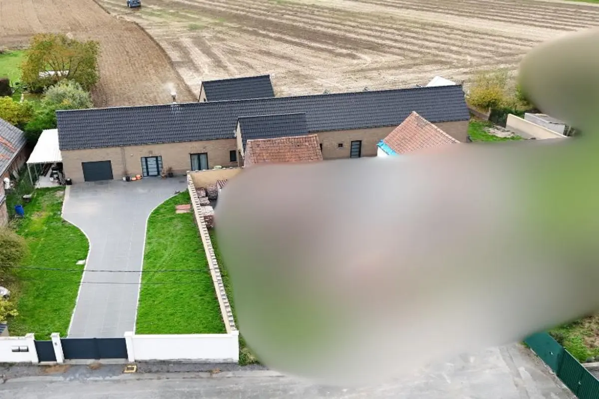 Maison à vendre à Laplaigne 7622 595000.00€ 6 chambres m² - annonce 611766